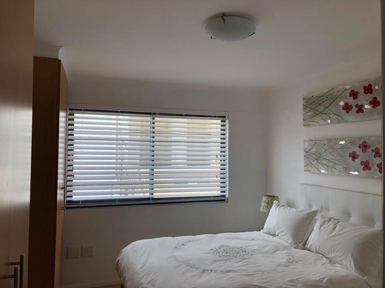 St Johns Plazza Apartment Fokváros Kültér fotó